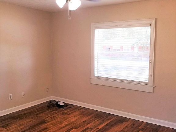 Bedroom 2 (upgraded ceiling fan with LED lights)