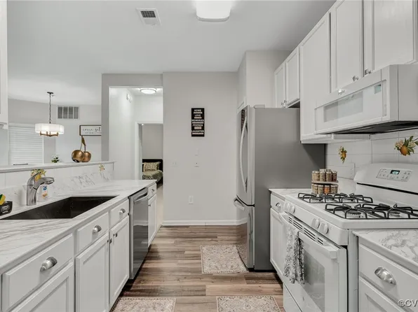 800 Brassie Ln APT A, Glen Allen, VA 23059