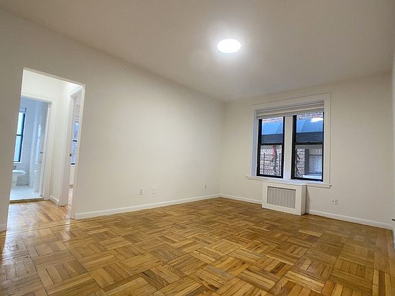3rd image of 332 E 84th St APT 1D