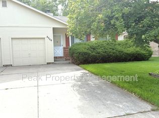 2720 Sagebrush Dr, Fort Collins, CO 80525