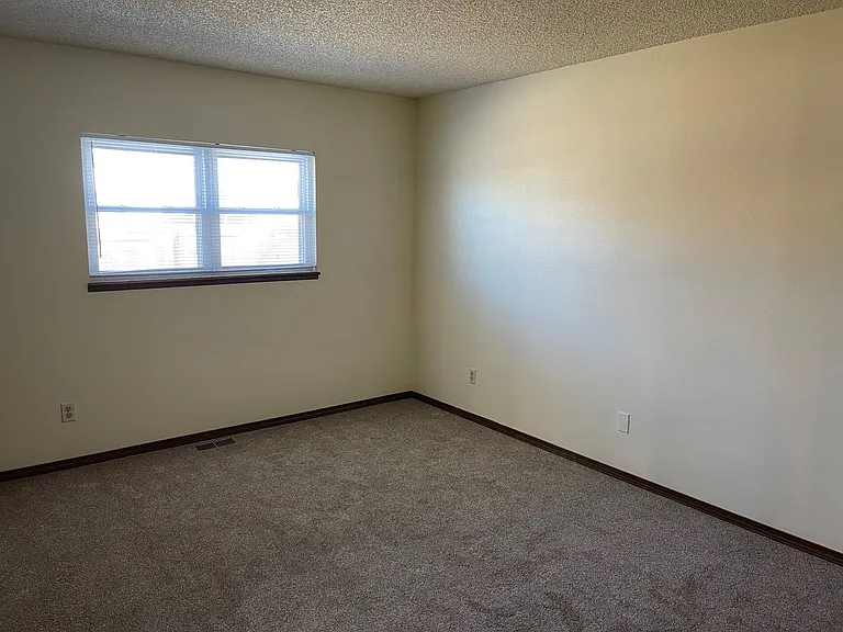 6247 Chantilly Pl — Photo 11