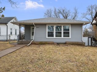 1611 E High St, Davenport, IA 52803