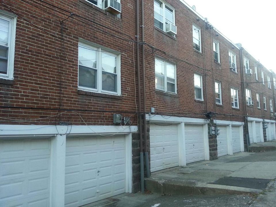 2nd image of 6318 Magnolia St
