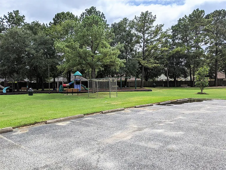 14418 Golden Cypress Ln — Photo 13