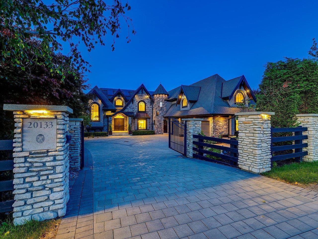 20133 2nd Ave, Langley, BC V2Z 0A3 | MLS #R3023760 | Zillow