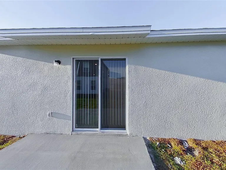 1729 Nebraska Loop — Photo 15