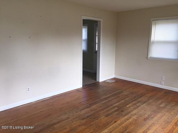 4th image of 267 Webbmont Cir