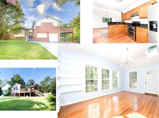 6525 Greentree Rd, Bethesda, MD 20817