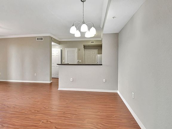 5th image of 15115 Michelangelo Boulevard #104