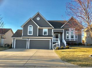 20950 W 117th St, Olathe, KS 66061