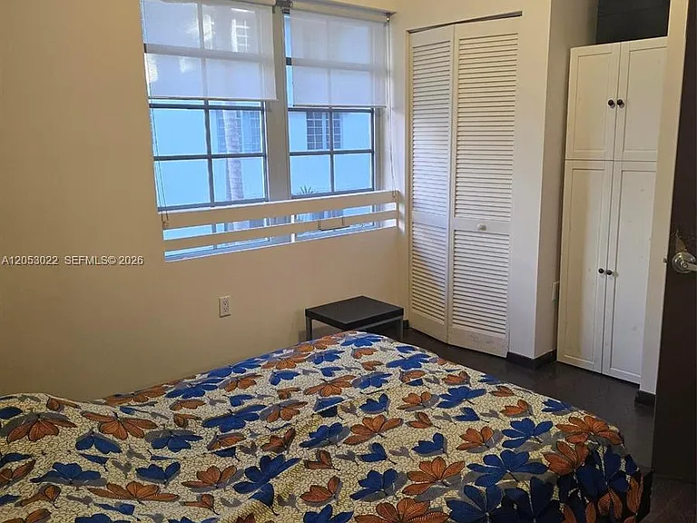435 21st St #209 — Photo 11