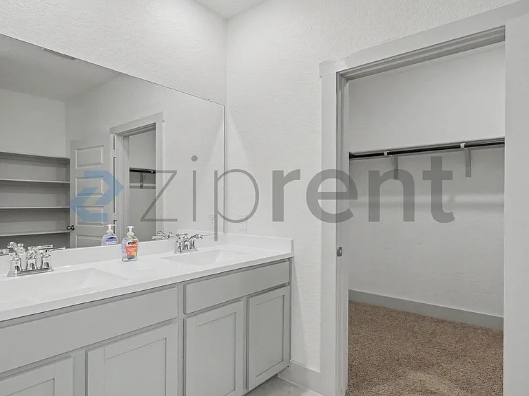 4518 Lampasas Flts — Photo 12