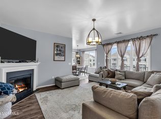 432 Mill Pond Way, Eatontown, NJ 07724