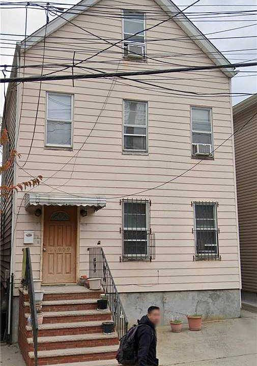 1st image of 119-09 18th Ave #2