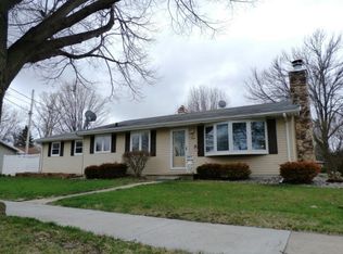 1809 E John St, Appleton, WI 54915