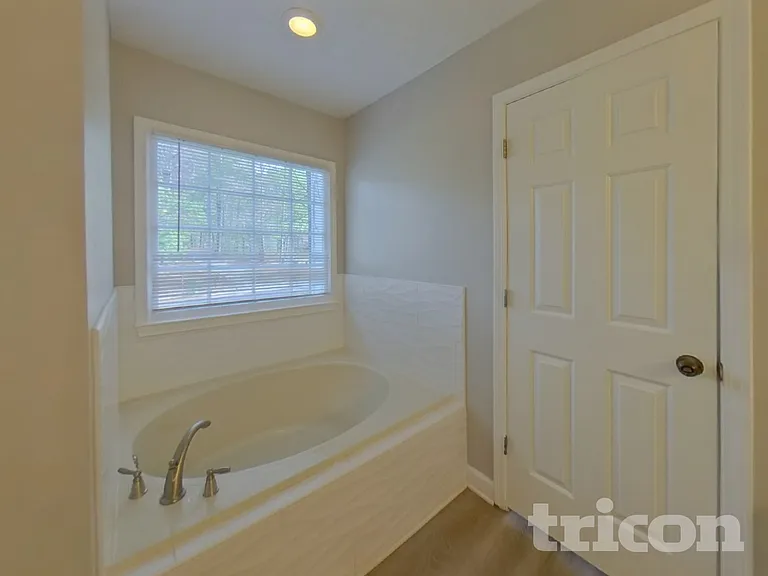 530 N Oakland Cir — Photo 10