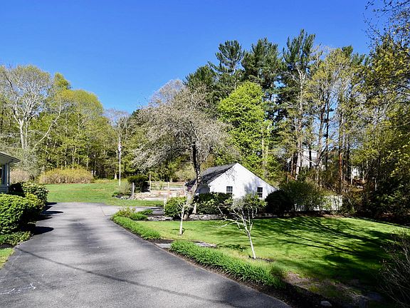 Garage and off street parking