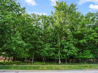Dentzler Rd, Parma, OH 44134