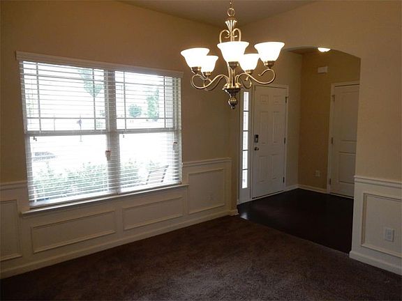 4th image of 4305 S Braves Cir