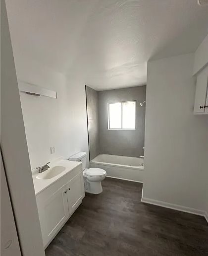 2nd image of 739 Lodge Ave #A