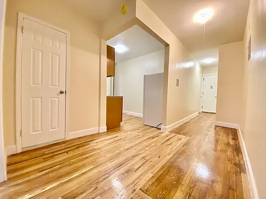 Rented by Bruma Realty LLC | media 10