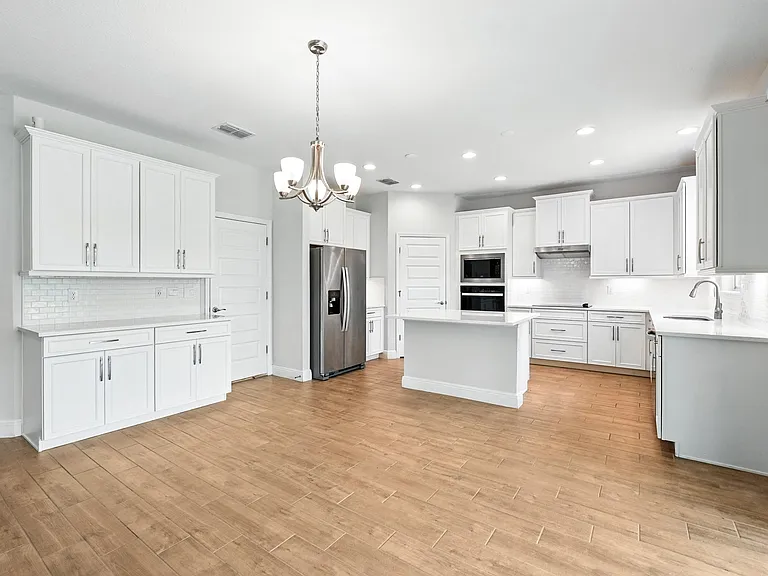 18392 Oliver Twist Way — Photo 12