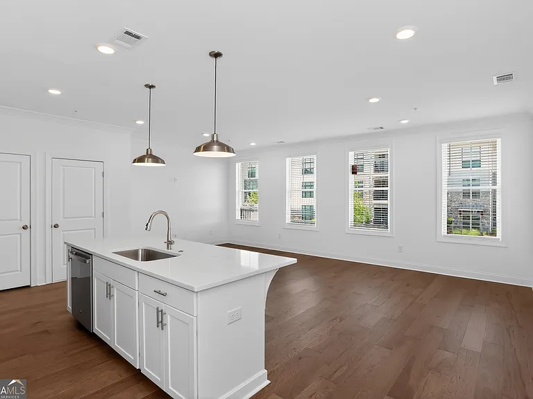504 Sawnee Village Blvd — Photo 12