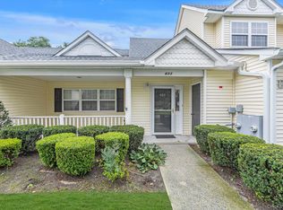 403 Winged Foot Way, Riverhead, NY 11901