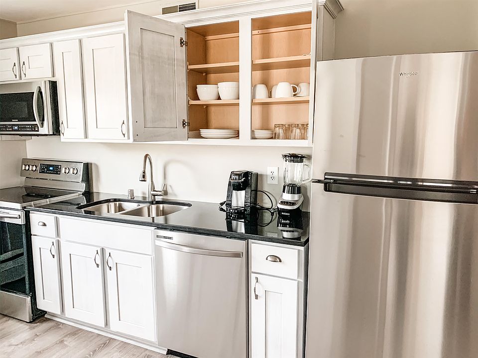 Fully stocked kitchen.