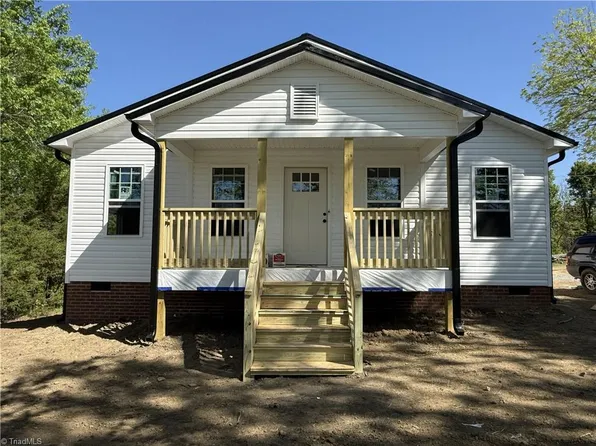 219 Tower Rd, Thomasville, NC 27360