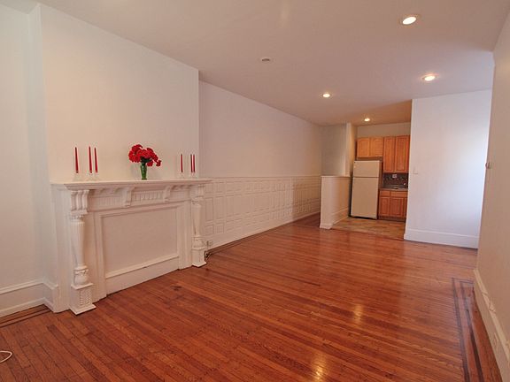 2nd image of 166 W Coulter St APT 1