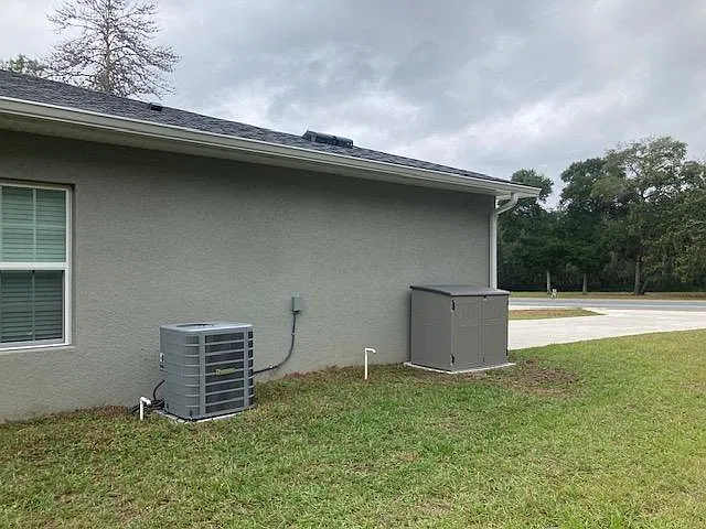 3 bed, 1201 sqft, $1,525 — Photo 2