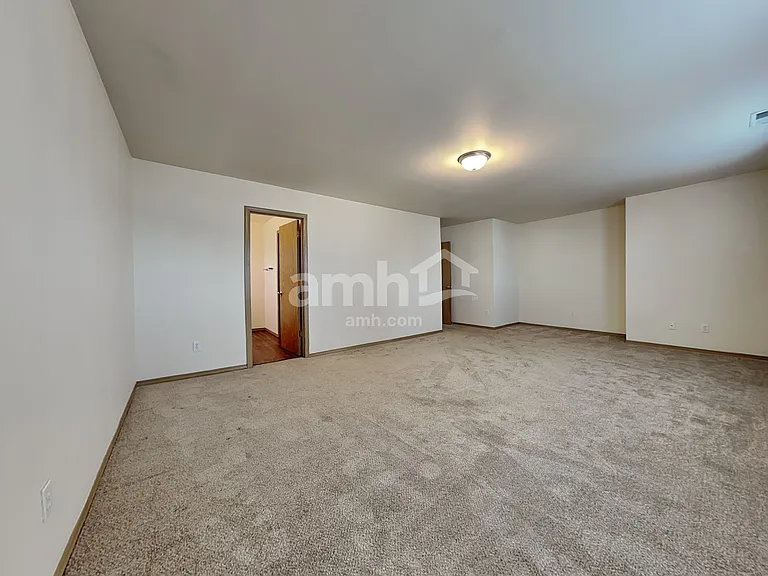 10310 193rd Street Ct E — Photo 13