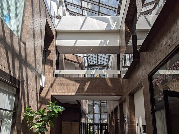 2nd image of 405 N Wabash Ave Unit 4208