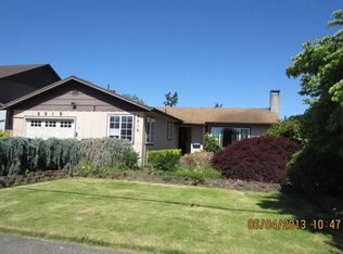 2215 34th Ave, Longview, WA 98632