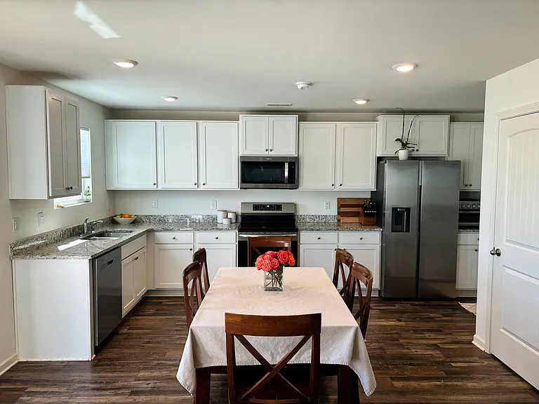 1195 Shaggy Bark Ln — Photo 7