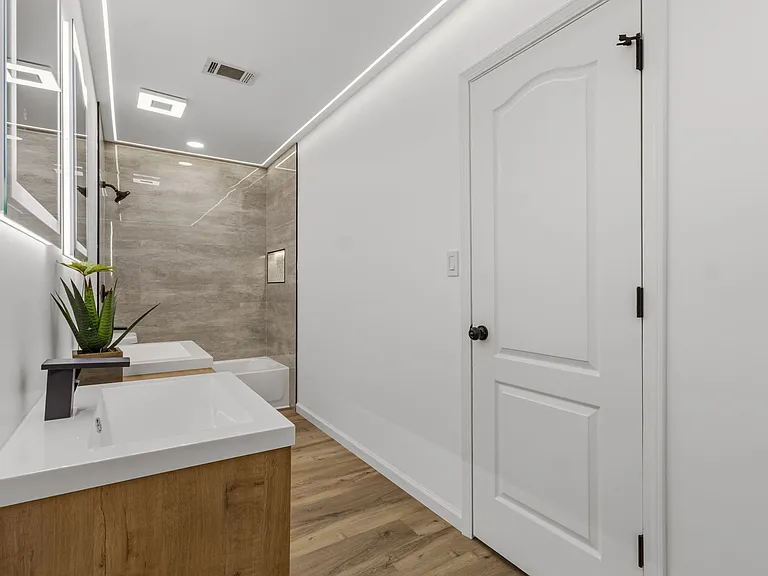 87 Park Ln — Photo 17
