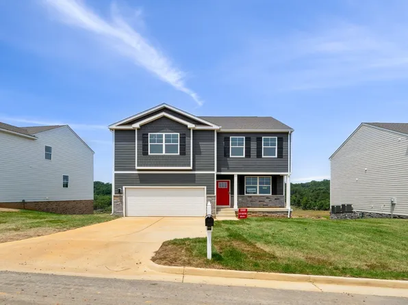 100 Julian Dr, Waynesboro, VA 22980