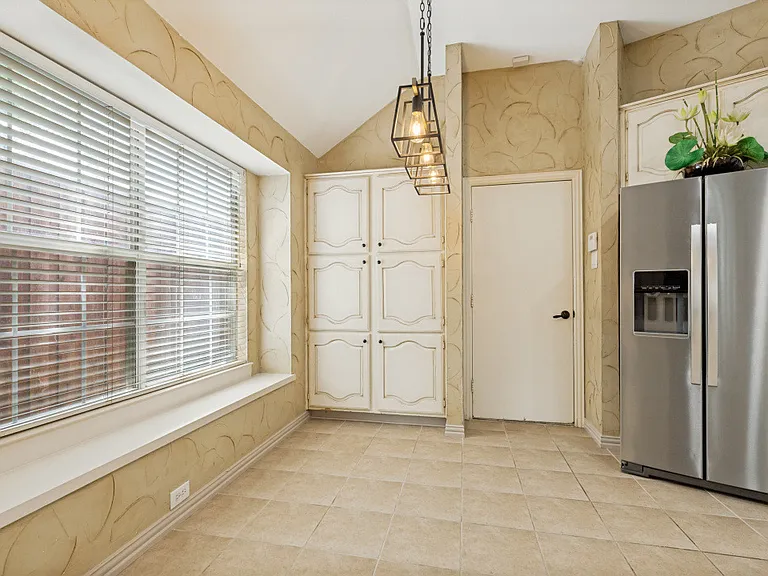 11410 New Orleans Dr — Photo 11