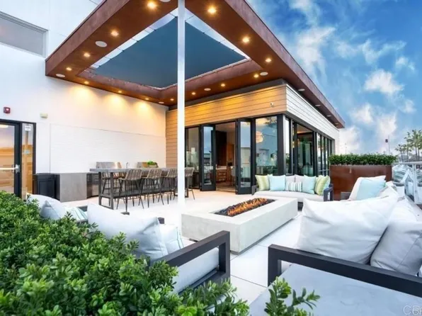 355 N Cleveland St #213, Oceanside, CA 92054