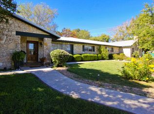 697 Hermann Sons Rd, Comfort, TX 78013