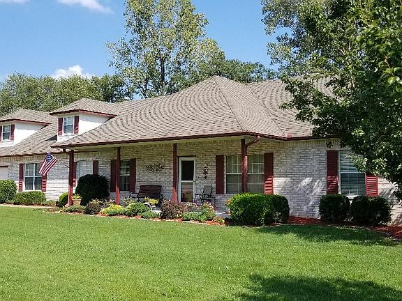 2nd image of 14855 S Boyd Pl