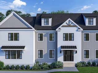 1 Rogers Brk E, Andover, MA 01810