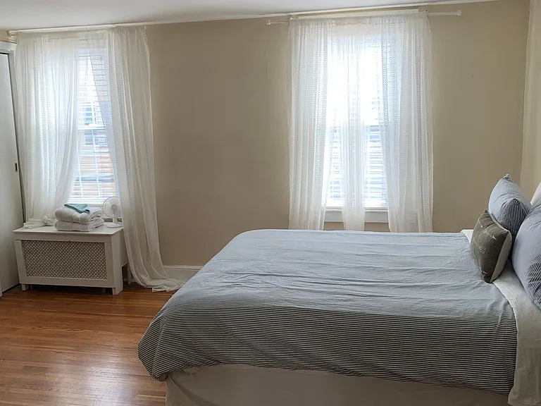 332 S Hicks St — Photo 10