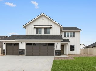 8258 E Bright Angel Dr, Nampa, ID 83687