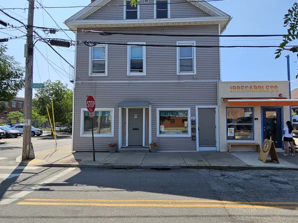 92 Carpenter St APT 1, Providence, RI 02903