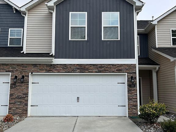 2nd image of 708 Riley Ln