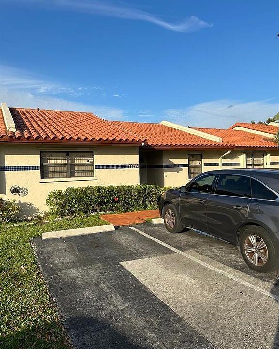 1st image of 11267 SW 59th Place