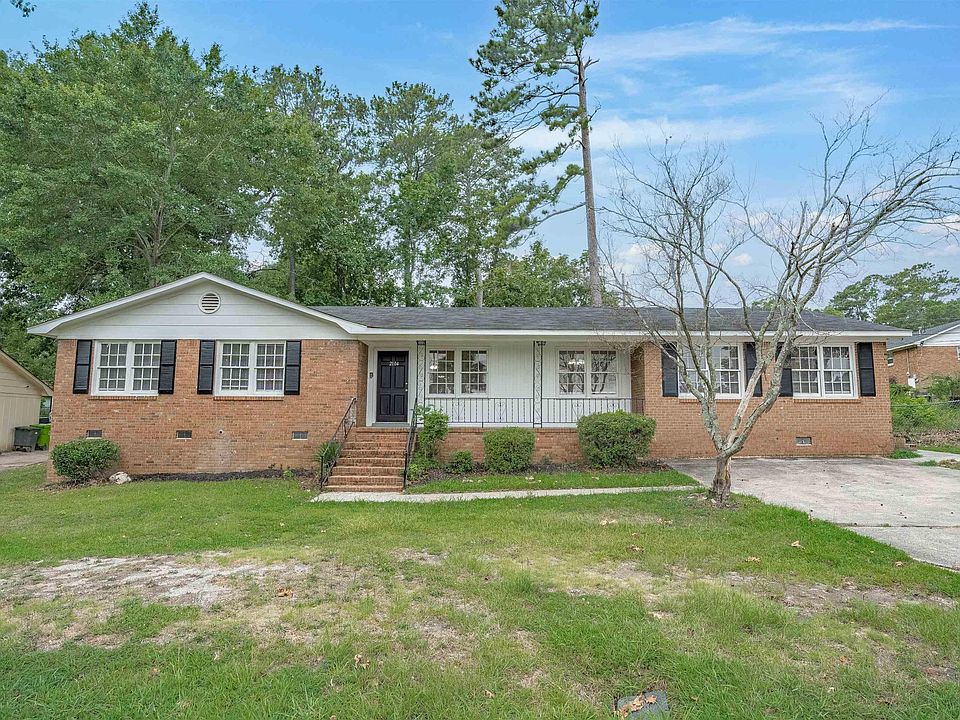 1st image of 2104 Hillbeck Dr