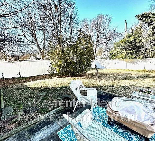 12308 Shelter Ln — Photo 18